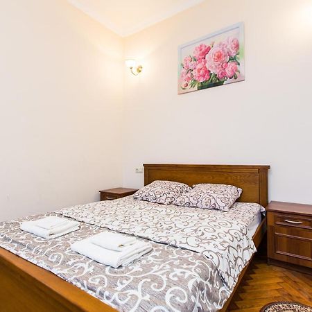 Квартира В Центрі Вулиця Балабана 29 Біля Краківського Ринку Lviv Ngoại thất bức ảnh