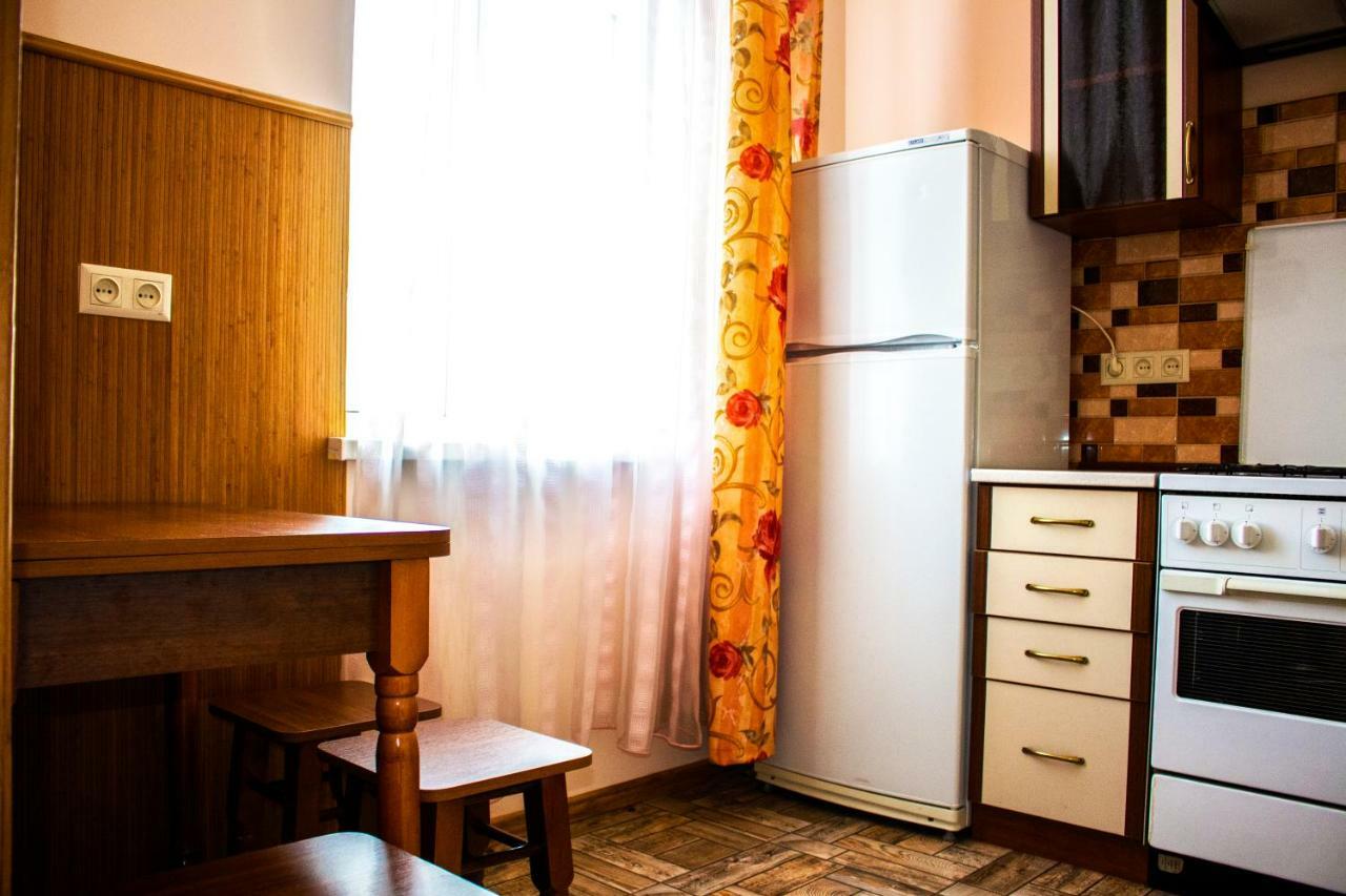 Квартира В Центрі Вулиця Балабана 29 Біля Краківського Ринку Lviv Ngoại thất bức ảnh
