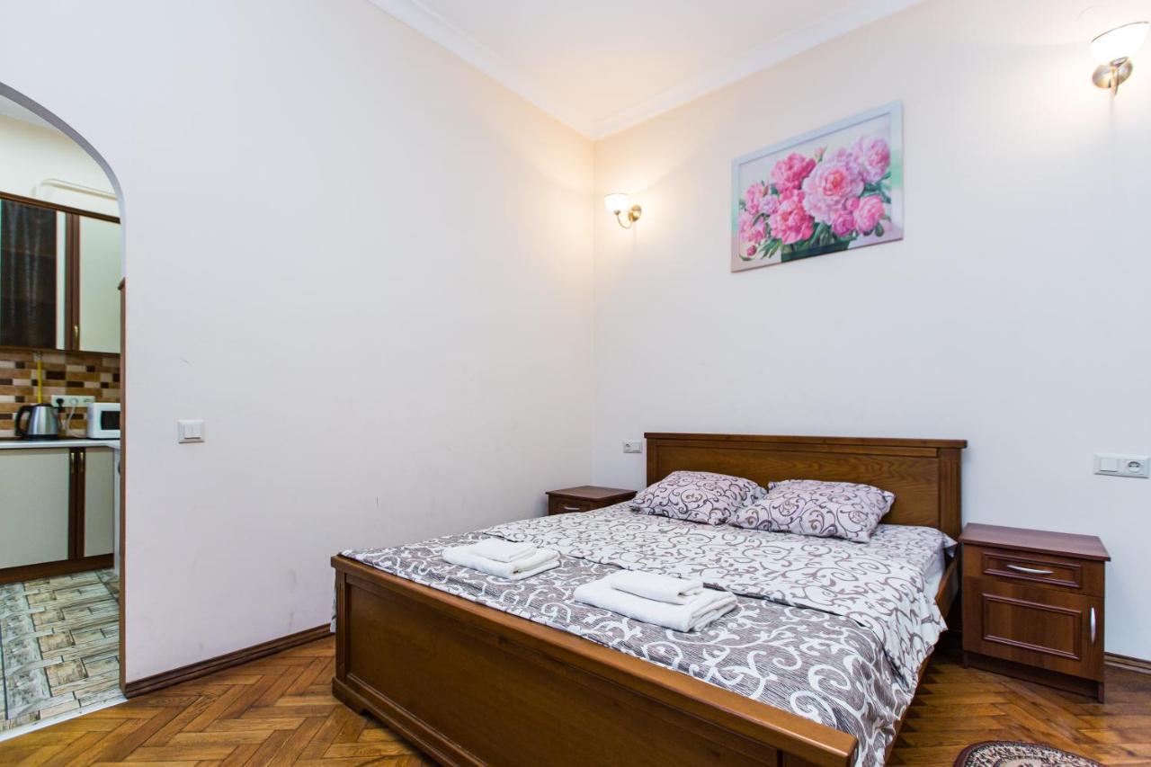 Квартира В Центрі Вулиця Балабана 29 Біля Краківського Ринку Lviv Ngoại thất bức ảnh